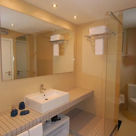 Gaivota Apartment *